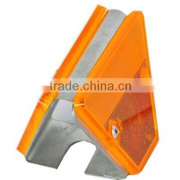 Hot Sale Trapezoid Delineator/ Traffic Road Side Reflector photo-2