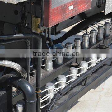 SINOTRUK 6x4 12000liters Bitumen Sprayer Truck photo-6