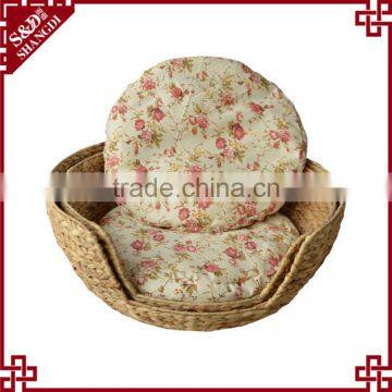 Wholesale dog supply multi designs natrual straw woven bed for dog