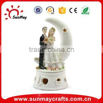 Polyresin Souvenir Wedding Couples for Gifts photo-4
