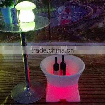 Popular Big Outdoor Plastic Flower Pot With Led Light photo-2