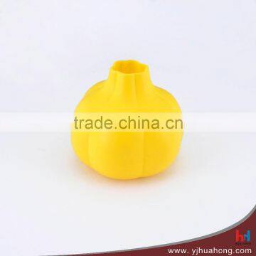 New Fashion Design Silicone Garlic Shape Garlic Peeler,garlic Press for Kitchen photo-4