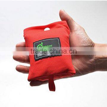 Beach Blanket Waterproof Washable Sandproof Nylon Pocket Beach Picnic Blanket
