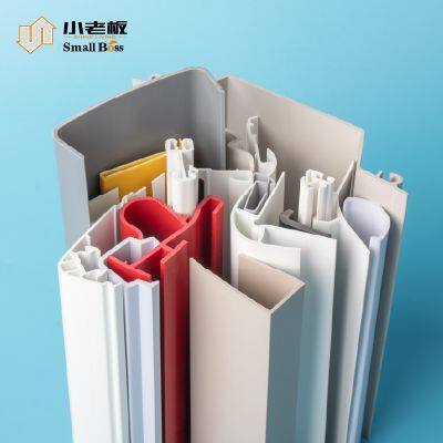 Profils d'extrusion pour fenêtres et portes rigides décorés en plastique PVC durable et écologique