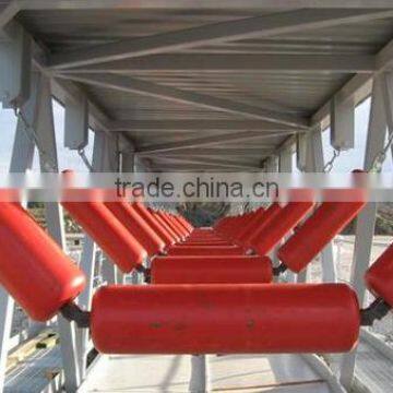 Mining garland carrying idler roller