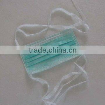 3-ply Disposable Green Nonwoven Clinical Mask with Tie On