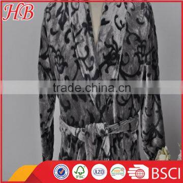 Bottom Print Cut Flannel Fleece Bathrobe photo-5