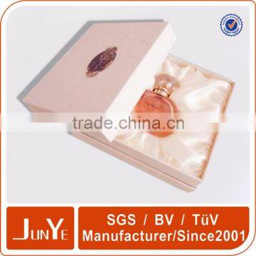 small cardboard perfume packaging box with satin insert