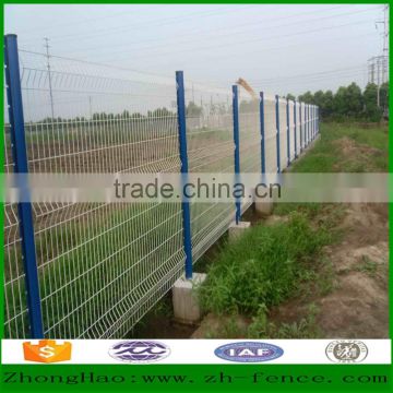 Hot sale PVC coated/powder coated 3D triangle bending fence