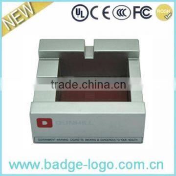 Modern Red Painting Hot Selling Square Metal Ashtray photo-6