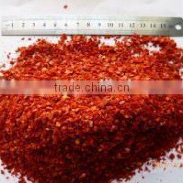 Chili pieces 2-4mm with good quality for sale