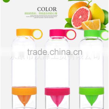 Adult section cup lemon juice vitality portable manual queen cup lemon cup Tritan material Korea