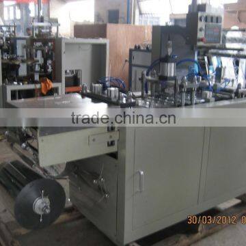 2014 Best Sale CE Standard Automatic Plastic Cup Lid Forming Machine photo-4