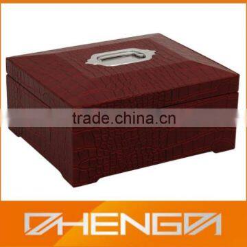 Good Quality Customized in China PU Leather Box Packaging (ZDH-L02)