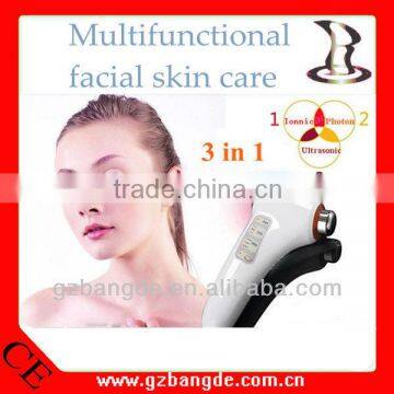 3 in 1 lonic Photon Ultrasonic Multifunctional Handheld Facial Lift BD-CS005