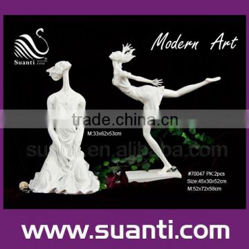 China factory designer home decor resin figurine decoration