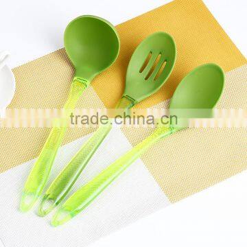 Wholesale and Customized Color Fashional Style PS Handle Silicone Kitchenware