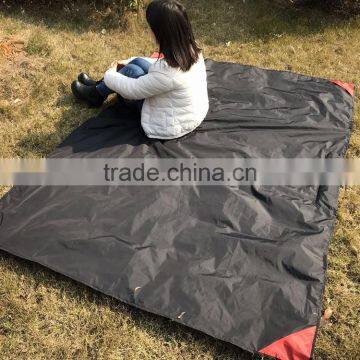 Beach Blanket Waterproof Washable Sandproof Nylon Pocket Beach Picnic Blanket