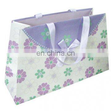 2012 promotional charming printed paper shopping bag with ribbon handle