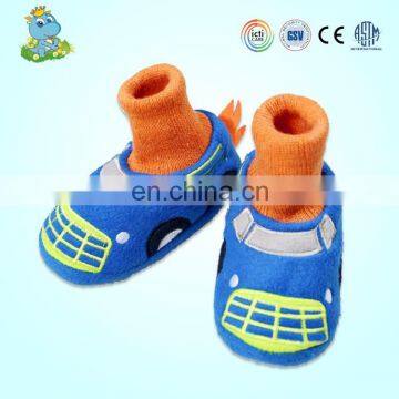 Custom Wholesale durable winter indoor flat boots shoes