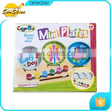 Hot sale mini Art Plates with paint brush and 1 paint strip of 6 colors