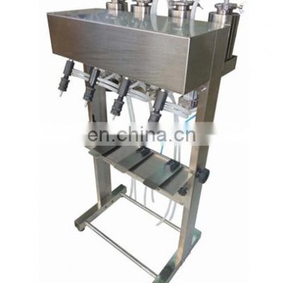 Two or Four Heads Perfume Bottle Filling Machine Perfume Vacuum Filling Machine