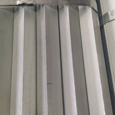 Galvanized Steel Angle 20*20-200*200MM photo-4