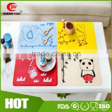 Customized LOGO printed silicone children table mat for promotional gift