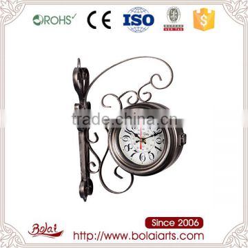 Unique street lamp design iron Arabic numerals double side clock plastic craft