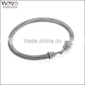 Factory direct wholesale Fashion sea snail button rope stainless steel bangle