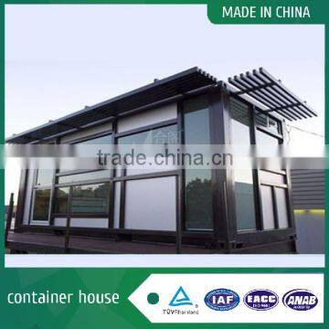 comfortable living 20ft container house