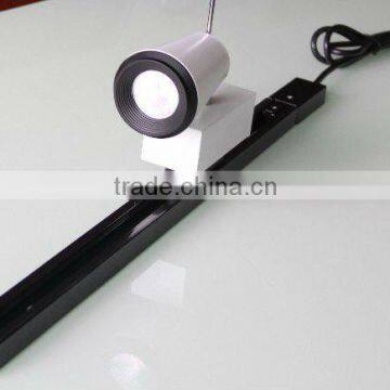 LED track lights