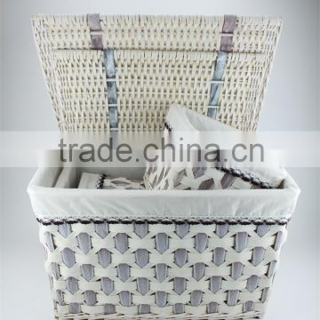 laundry basket