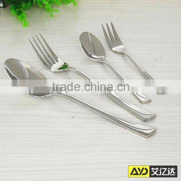Beautiful lines! Iran high quanlity and good steam shape sets dinnerware