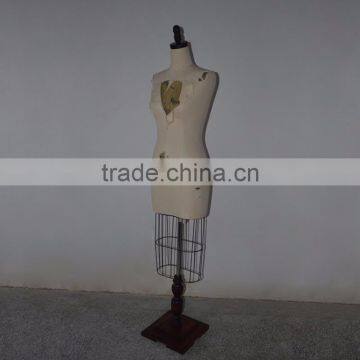 White Fabric Dilapidated Upper Body Retro Woman Mannequin Display photo-6