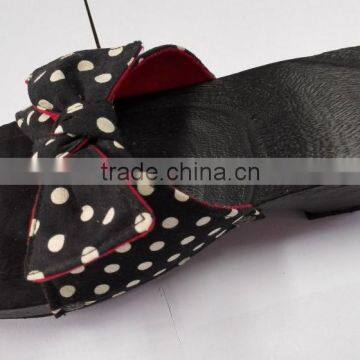 2016 China wooden slippers for women