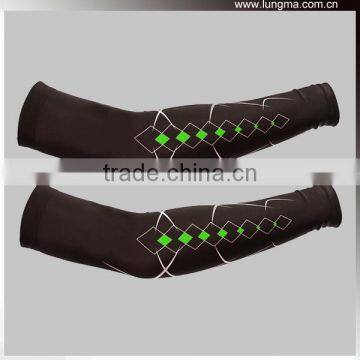 (L/XL) Black Compression Arm Sleeves