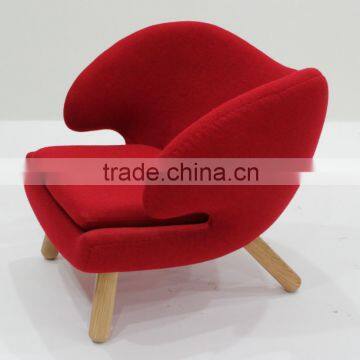 Replica Fiberglass Material Elegant Grace Cashmere Finn Juhl Pelican Chair With Solid Wood Frame photo-2