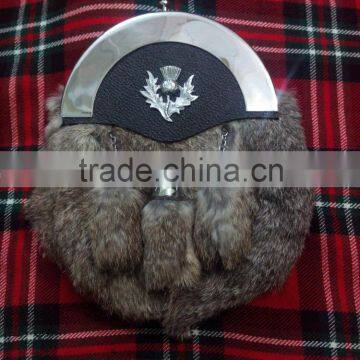 Full Dress Rabbit Sporran With Cantle & Thistle Badge Made Of Leather Material