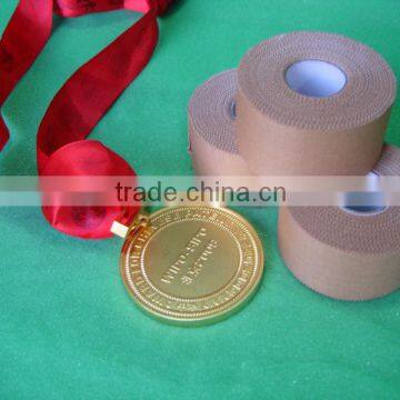 2013 wholesale Tearable medical adhesive rayon sports tape bandage CE/FDA/ISO approved (SY)