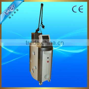 Vaginal Rejuvenation Fractional Co2 Laser Medical Ultra 15W(20W) Pulse Machine/co2 Laser Surgery Machine Treat Telangiectasis