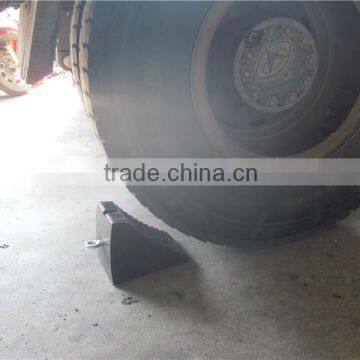 Parking Equipment-black Rubber Car Wheel Stopper for Parking/Black Rubber Wheel Stopper for Car/anti Slip Stopper Used in Garage photo-2