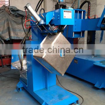 welding machine on the R corner (R5-R25)