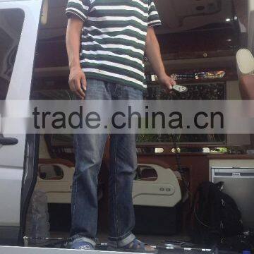 China Famous Wheelchair Lift UVL-700S-1090 for Van and Minibus for Handicapped and Elder