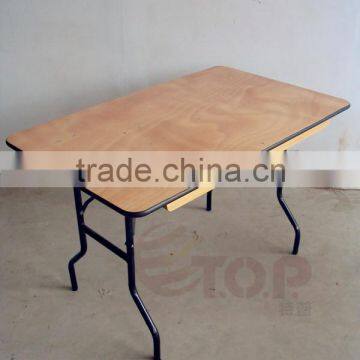 4 Seater Dining Tables