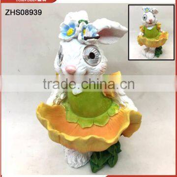 Resin Home Decor Rabbit Bath for Bird, Solar Garden Light