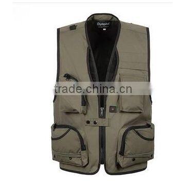 Man's Outdoor Multi-pocket Fishing Vest Outdoor Hiking Photography Canvas Vest Waistcoat Of Photographer made in China