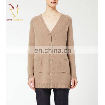 Plain knitted V neck cardigan sweater for old women