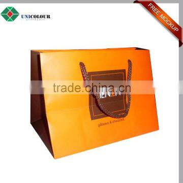 Custom Cheap Paper Gift Bags With Handle Selling Like Hotcakes photo-4