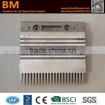 KM5002050H01,Escalator Comb Plate 202.7*200,LHS,22T